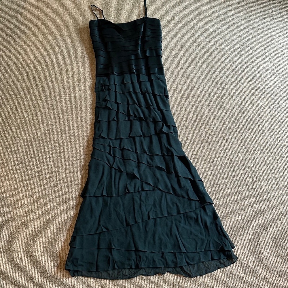 Women's Tadashi Spaghetti Strap Evening Gown, Size 8 - Picture 2 of 4